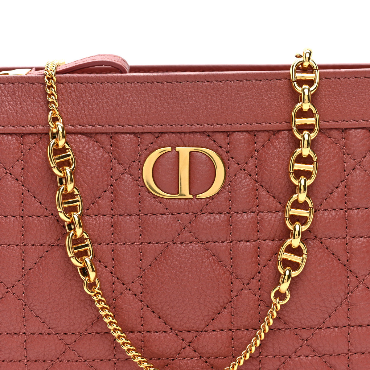 Calfskin Cannage Caro Zipped Pouch With Chain Rust