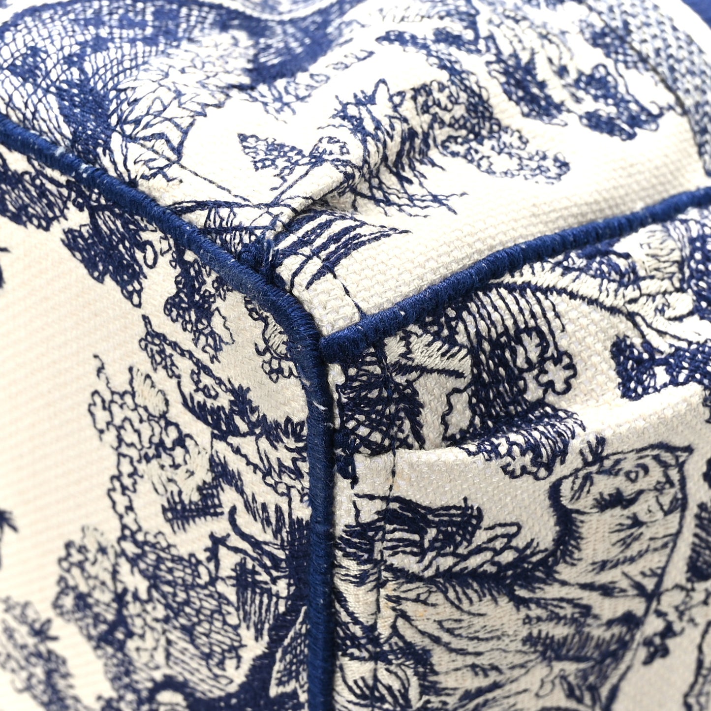 Canvas Embroidered Toile De Jouy Catherine Tote Blue