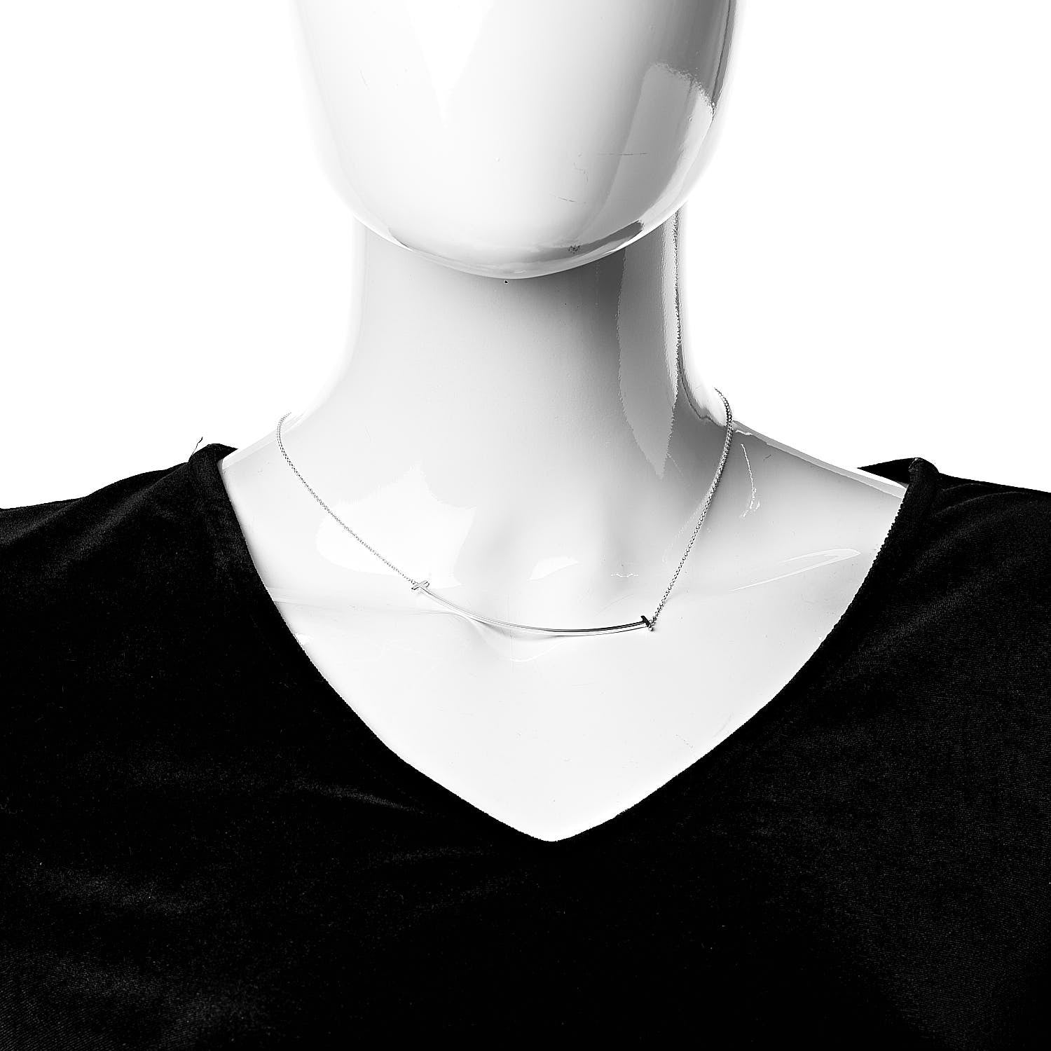 Tiffany Sterling Silver Large T Smile Pendant Necklace 2 of 5