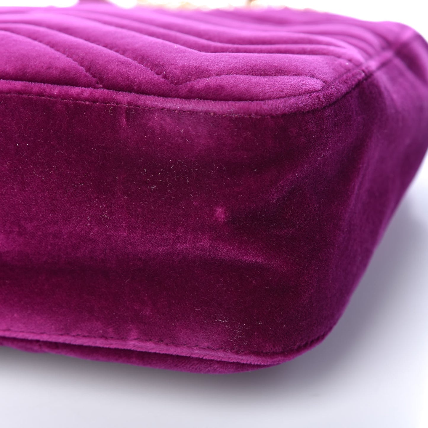 Velvet Matelasse Medium GG Marmont Shoulder Bag Fuchsia Violet Cyclamen