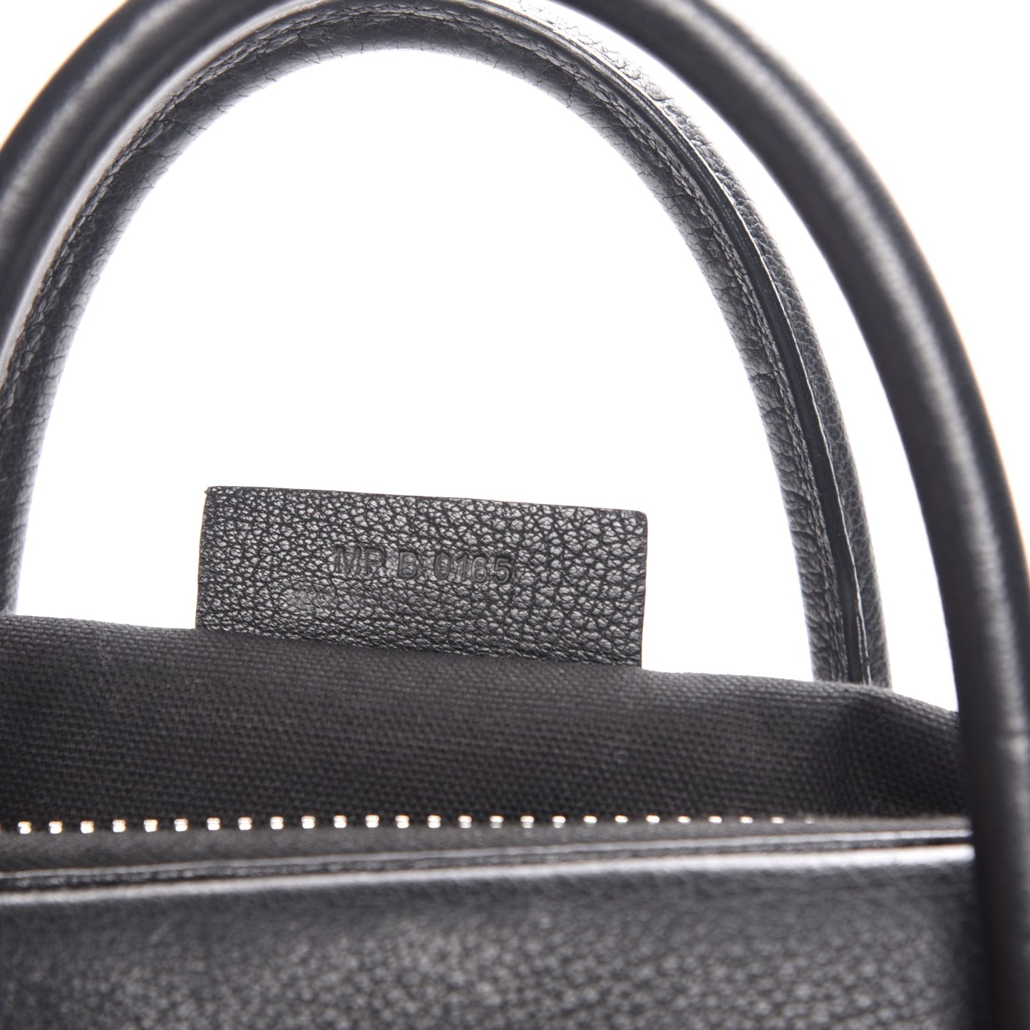 Sugar Goatskin Medium Antigona Black