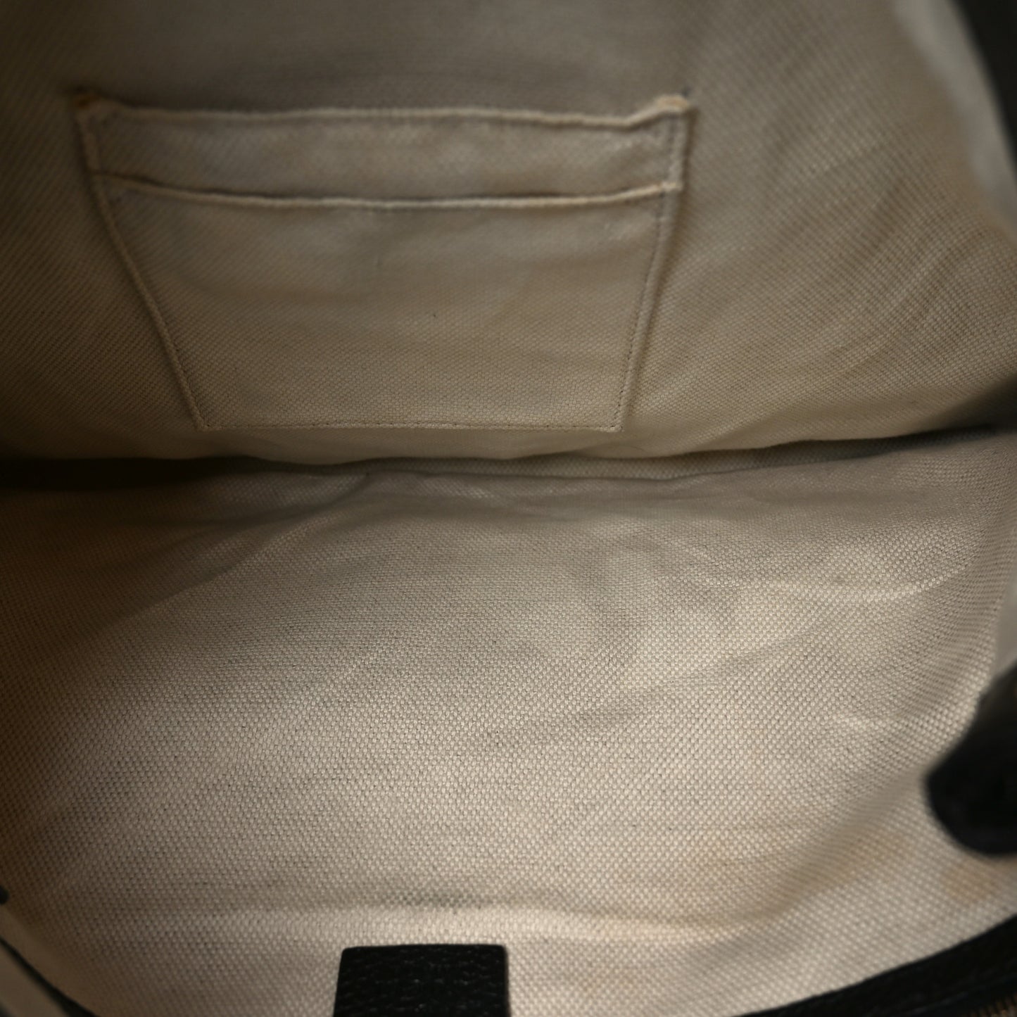 Pebbled Calfskin Large Soho Hobo Black