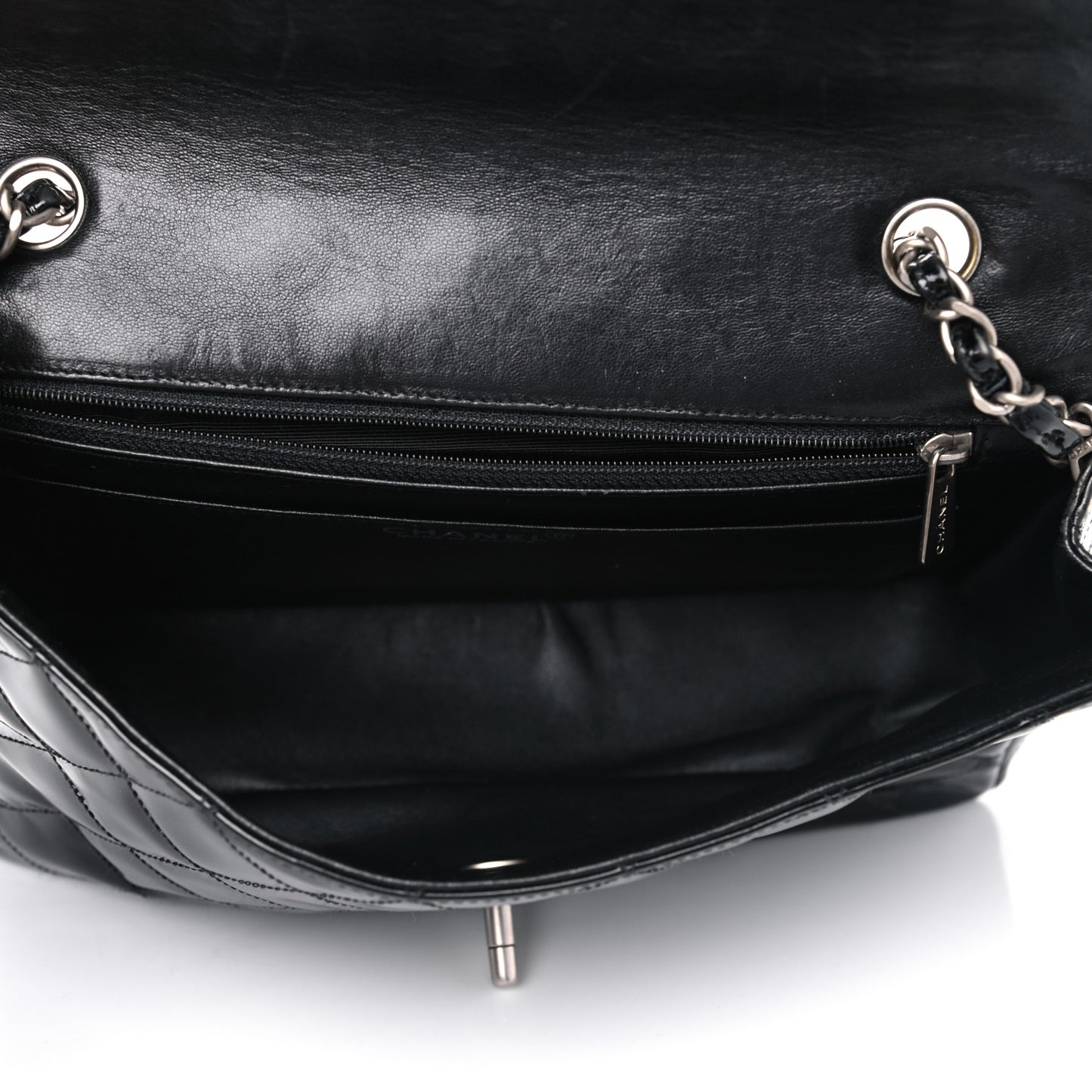 Patent Quilted Medium Single Flap Black