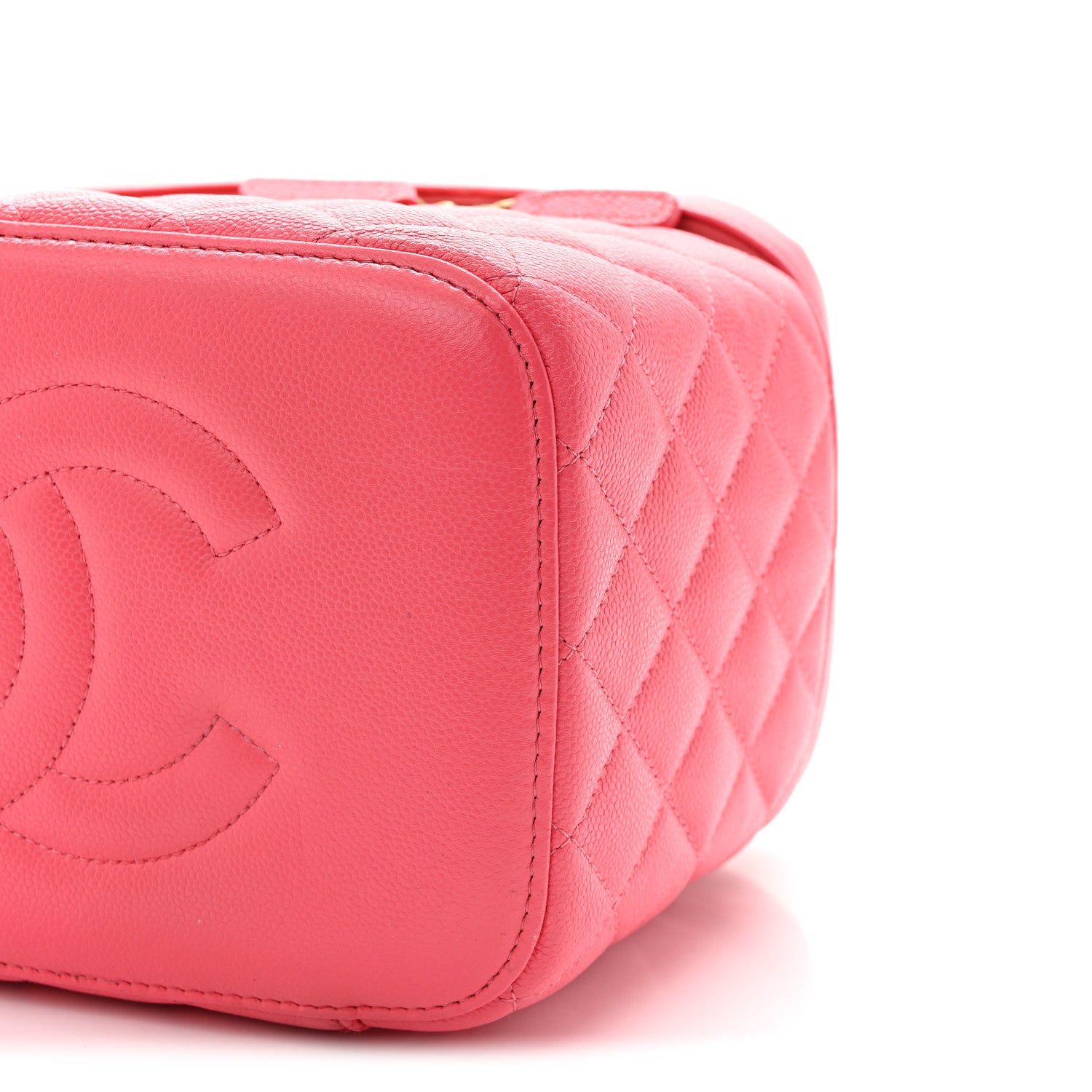Chanel Caviar Quilted Large Vanity Pouch Pink 1894273 – FASHIONPHILE
