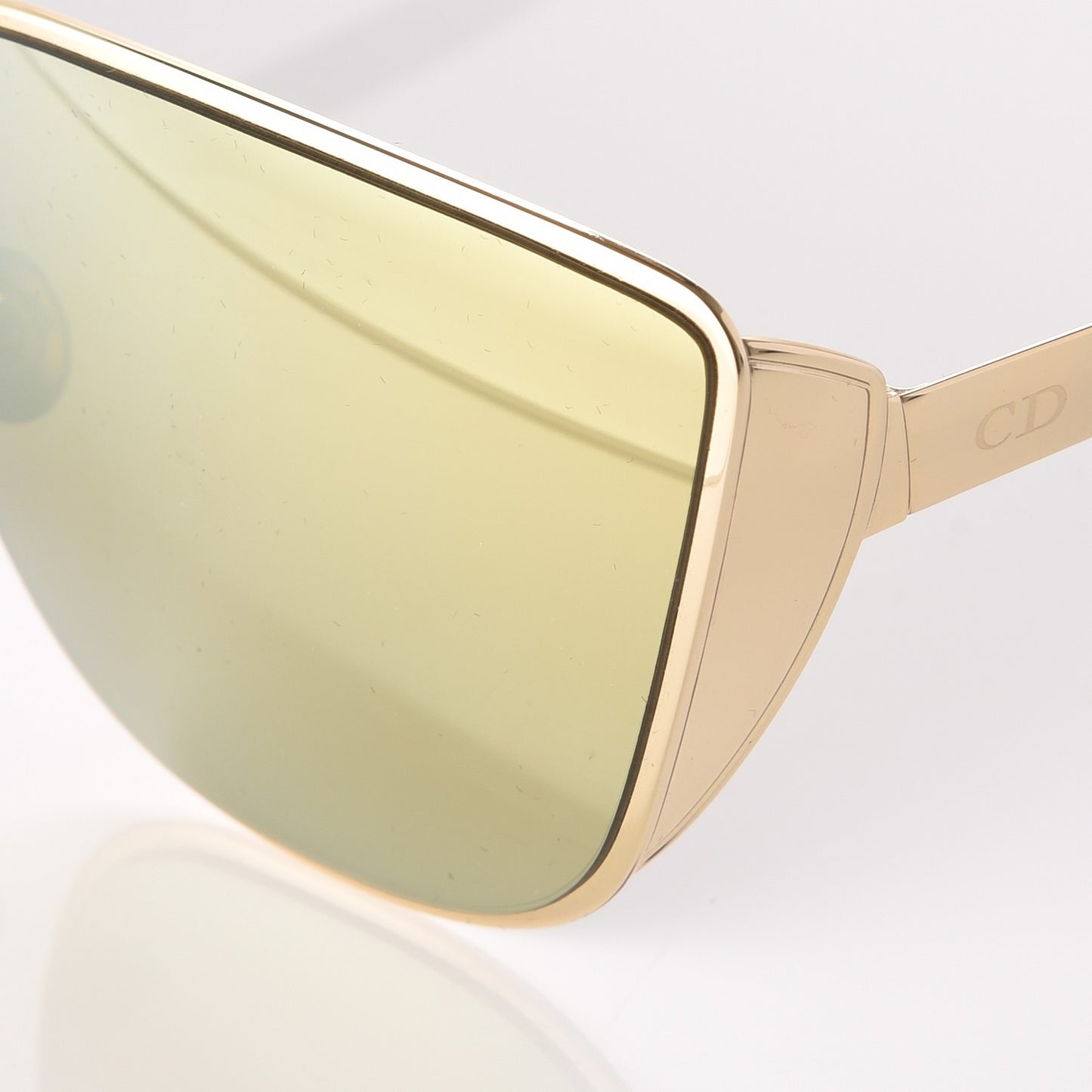 Metal Mirrored Futurist Sunglasses Gold