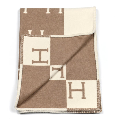 Hermes Wool Cashmere Avalon Baby Blanket Noisette Moyen White 2 of 3