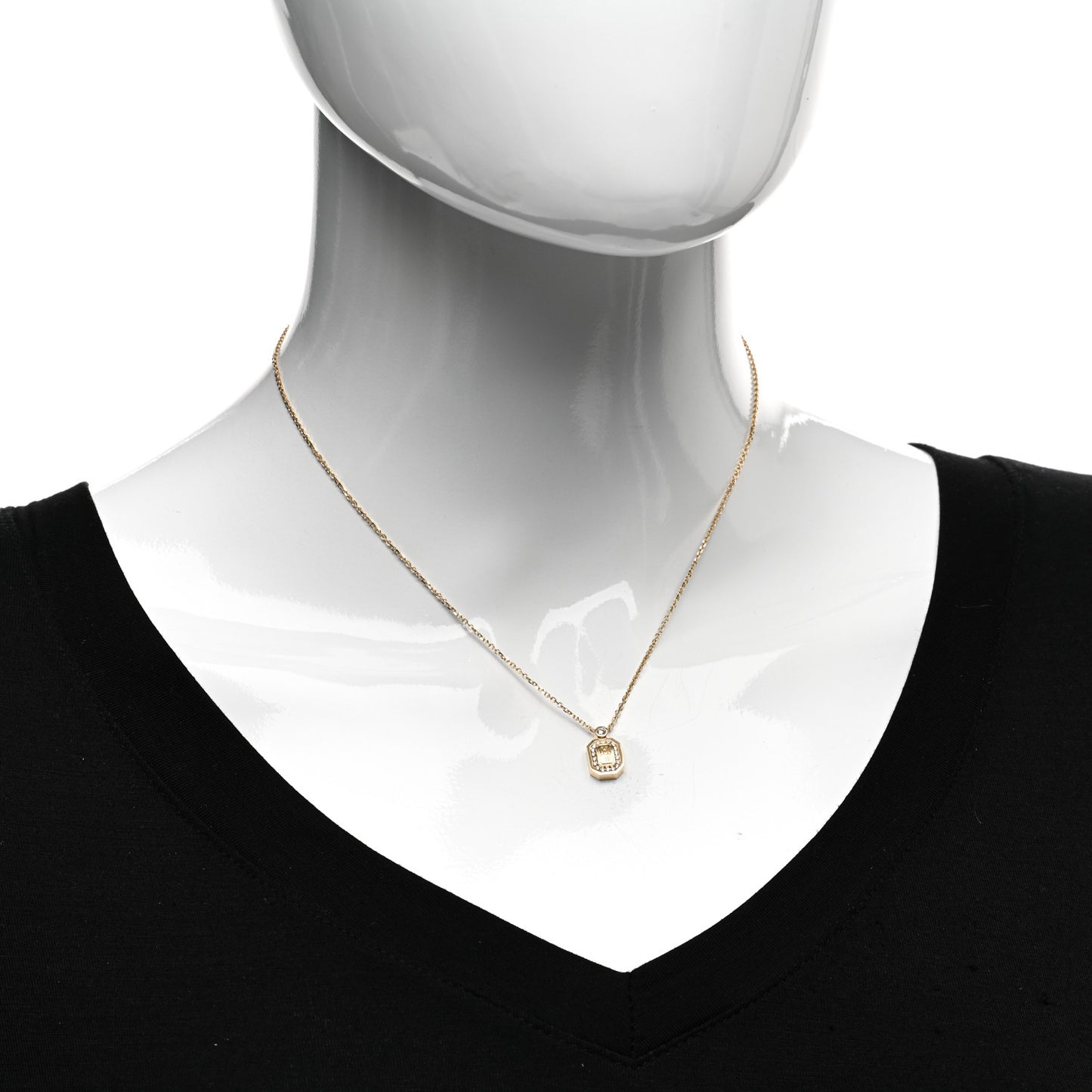 18K Yellow Gold Diamond HW Logo Pendant Necklace