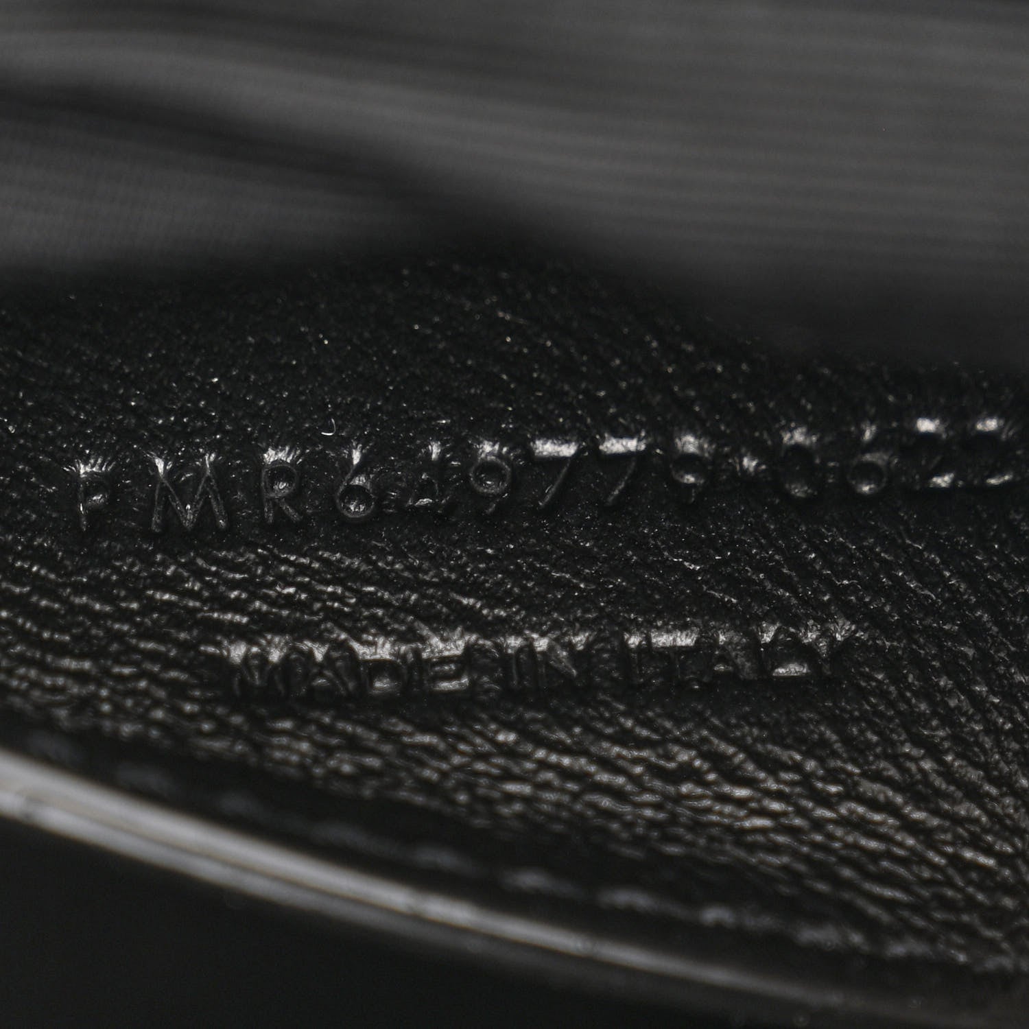 Saint Laurent Grain de Poudre Quilted 80's Vanity Bag Black 7 of 10