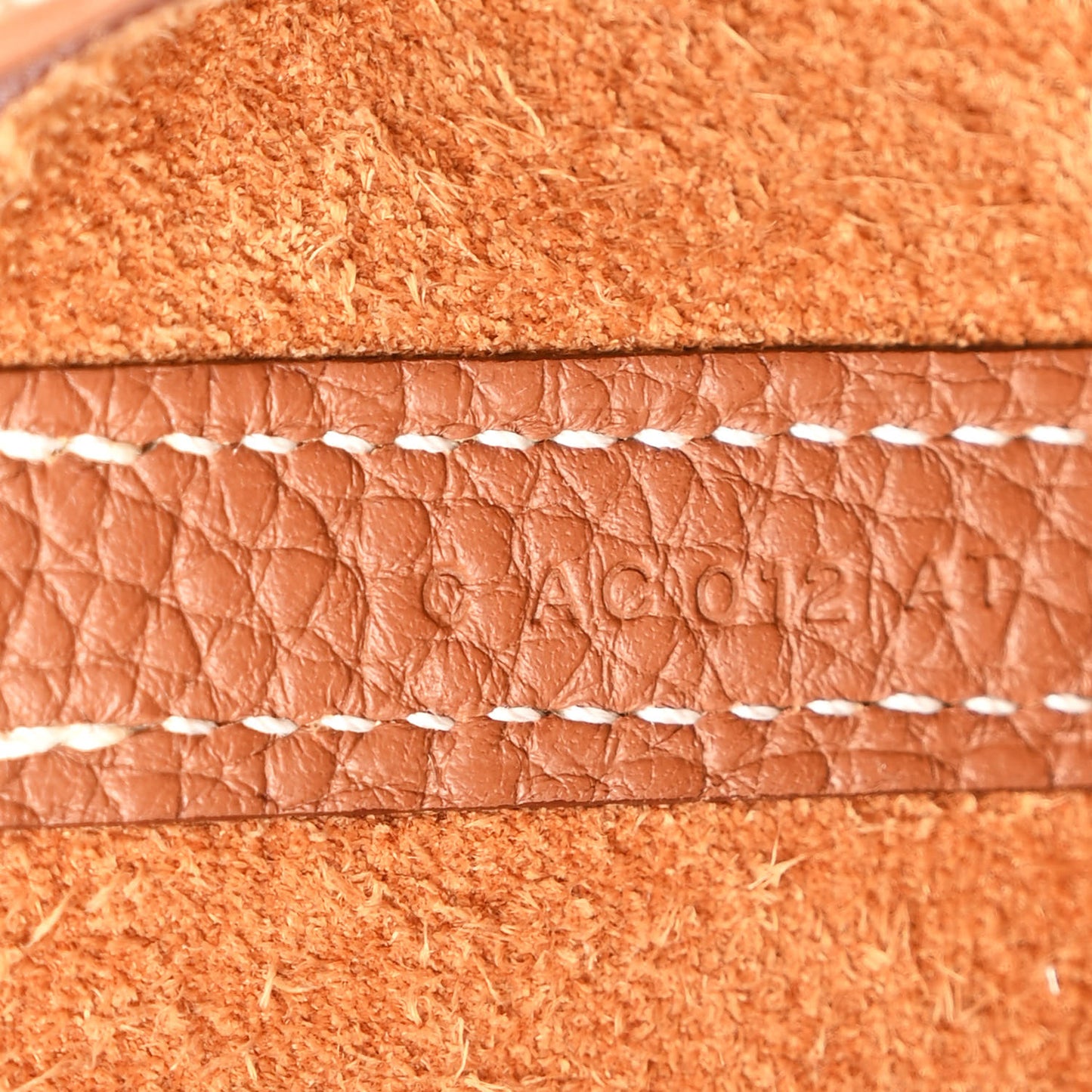 Taurillon Clemence Picotin Lock 22 MM Gold