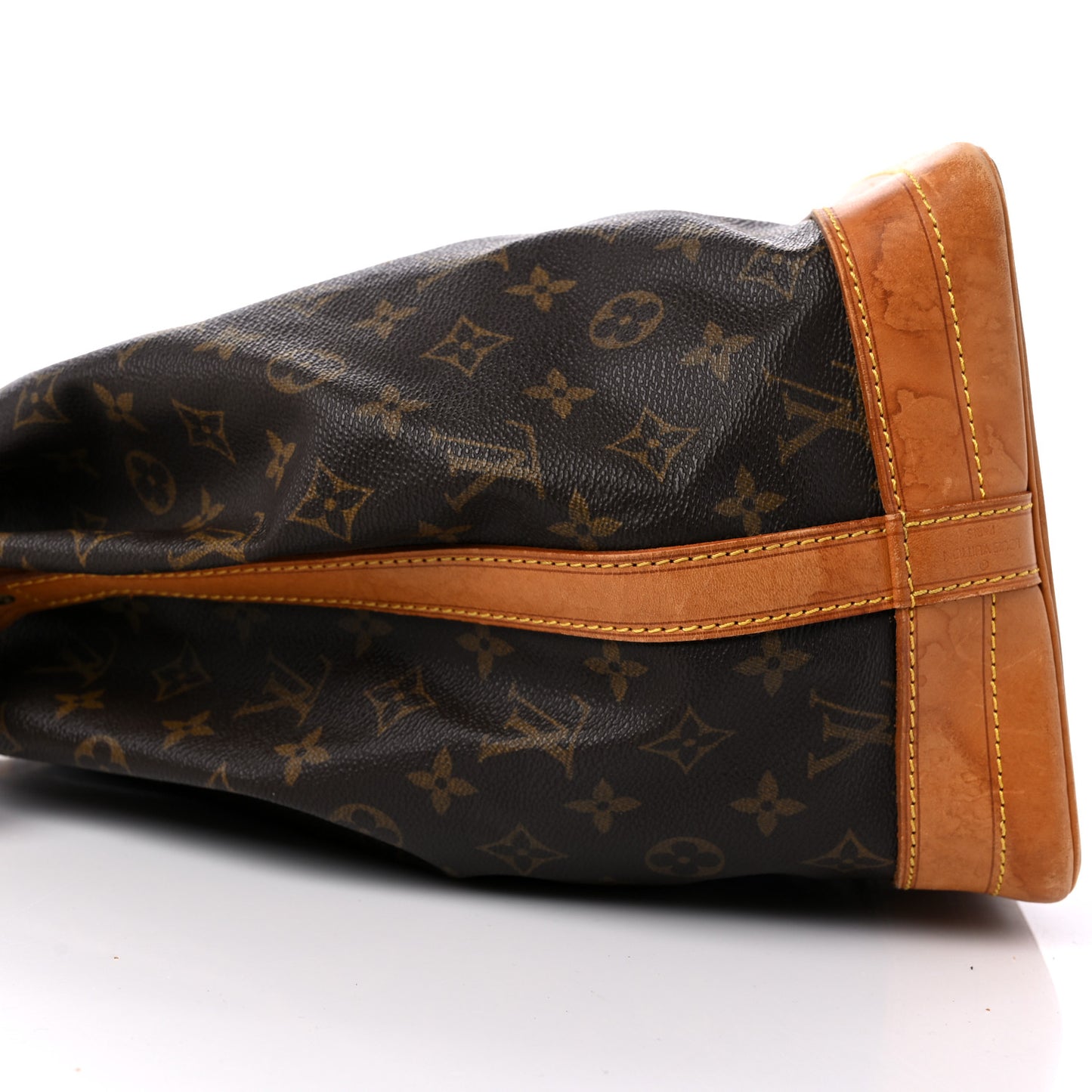 Monogram Noe