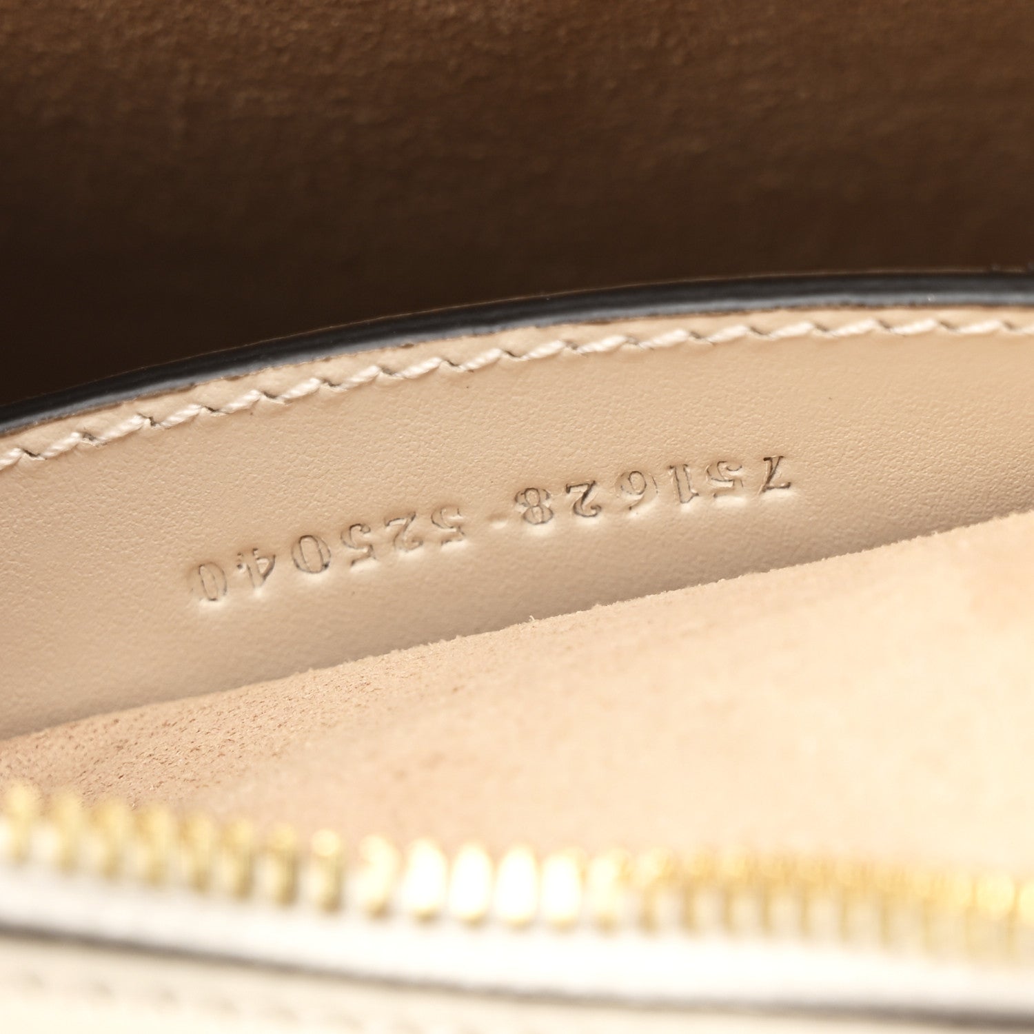 Gucci Calfskin Matelasse Diagonal Mini Interlocking G Heart Shoulder Bag Mystic White 7 of 10