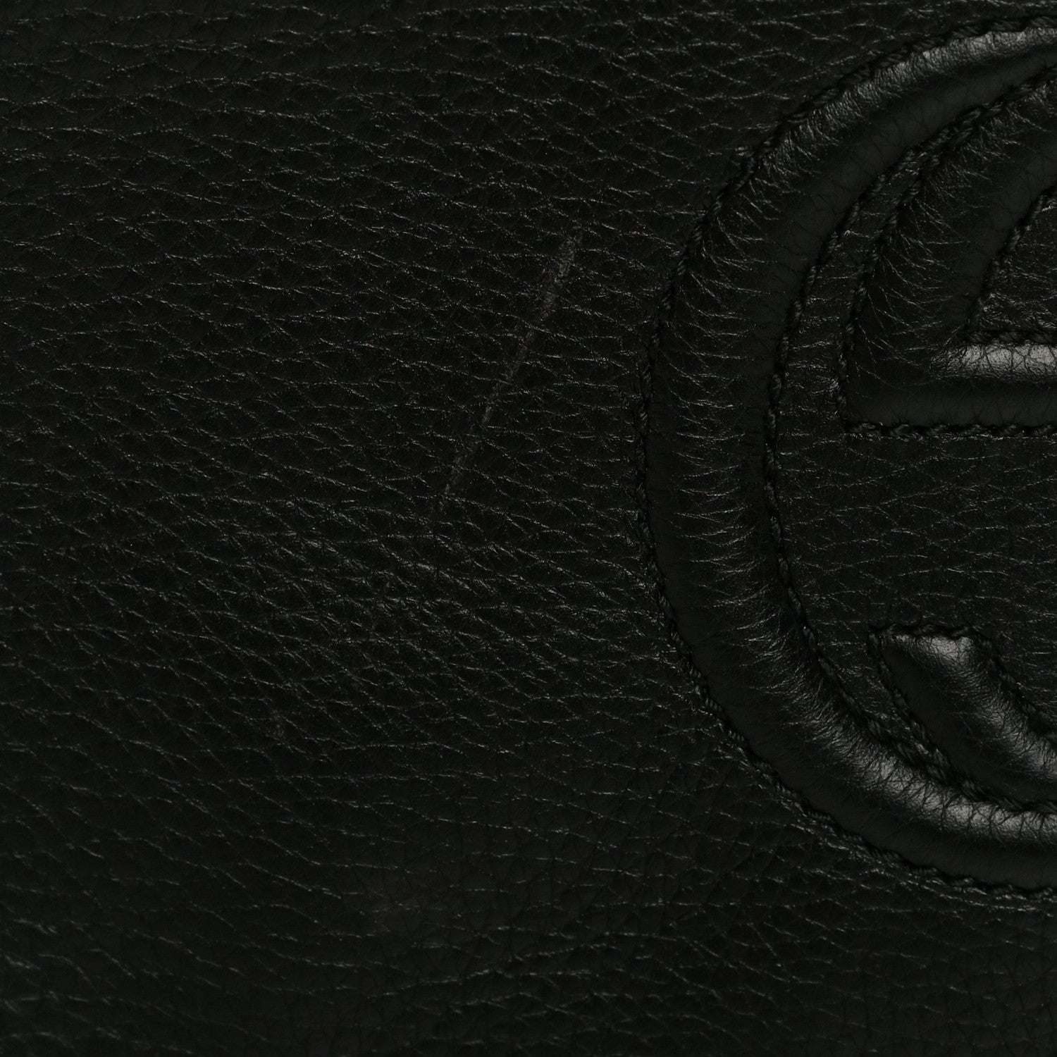 Gucci Pebbled Calfskin Medium Soho Clutch Black 14 of 19