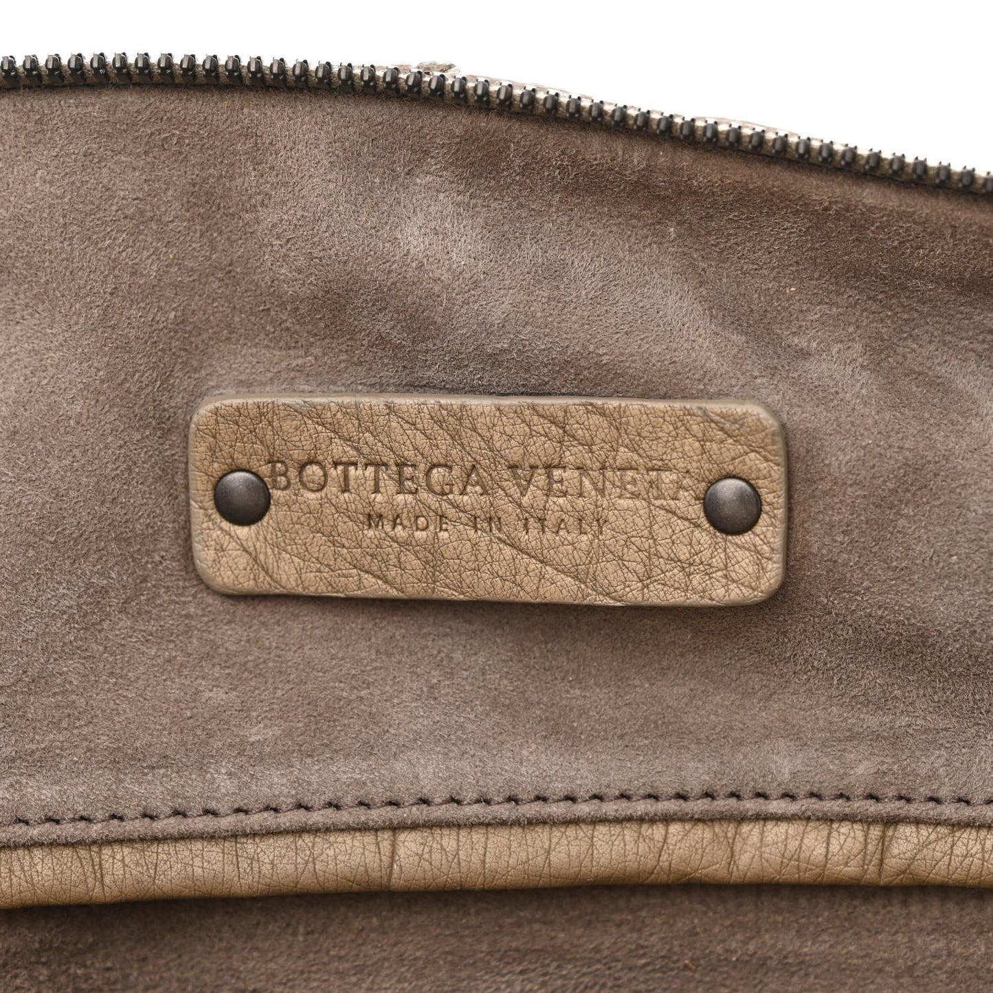 Ostrich Grommet Montaigne Beige