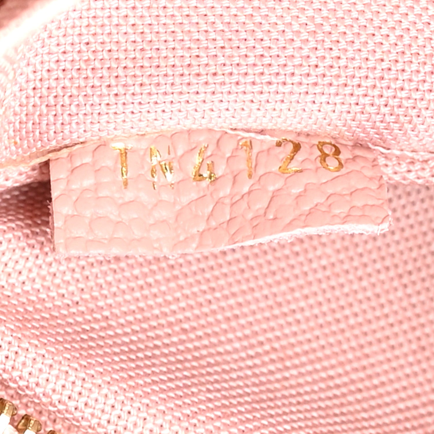 Louis Vuitton Empreinte Daily Pouch Rose Poudre 7 of 9