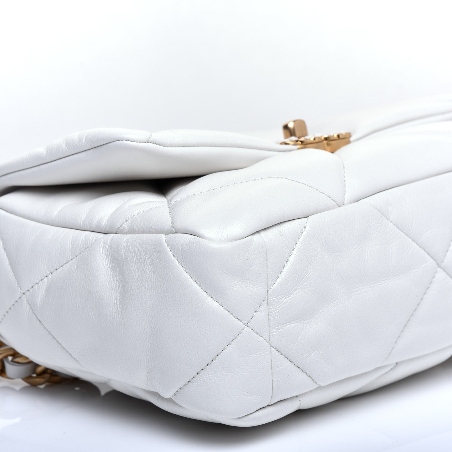 Chanel Goatskin Quilted Medium 19 Flap White 6 of 11