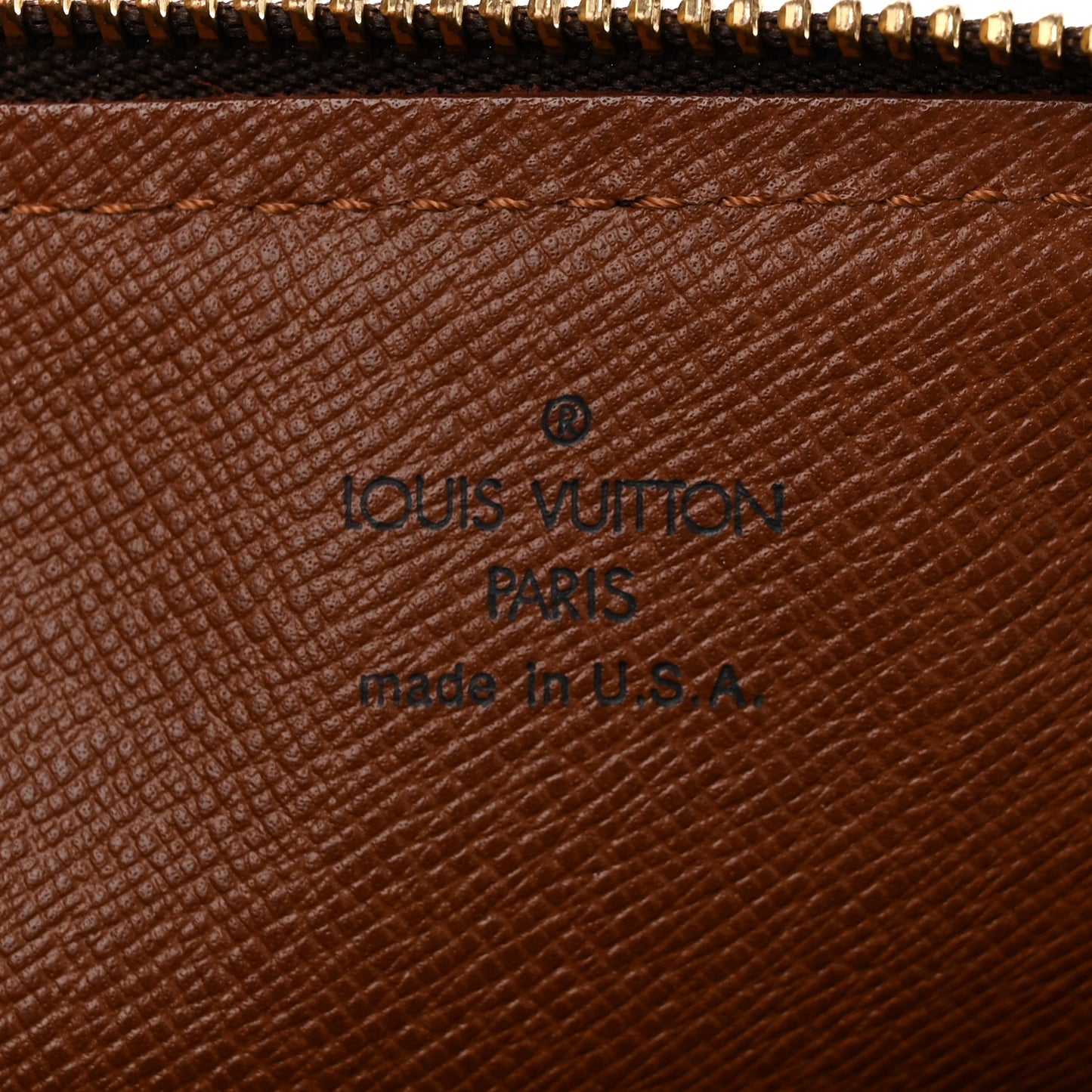 Monogram Papillon 26