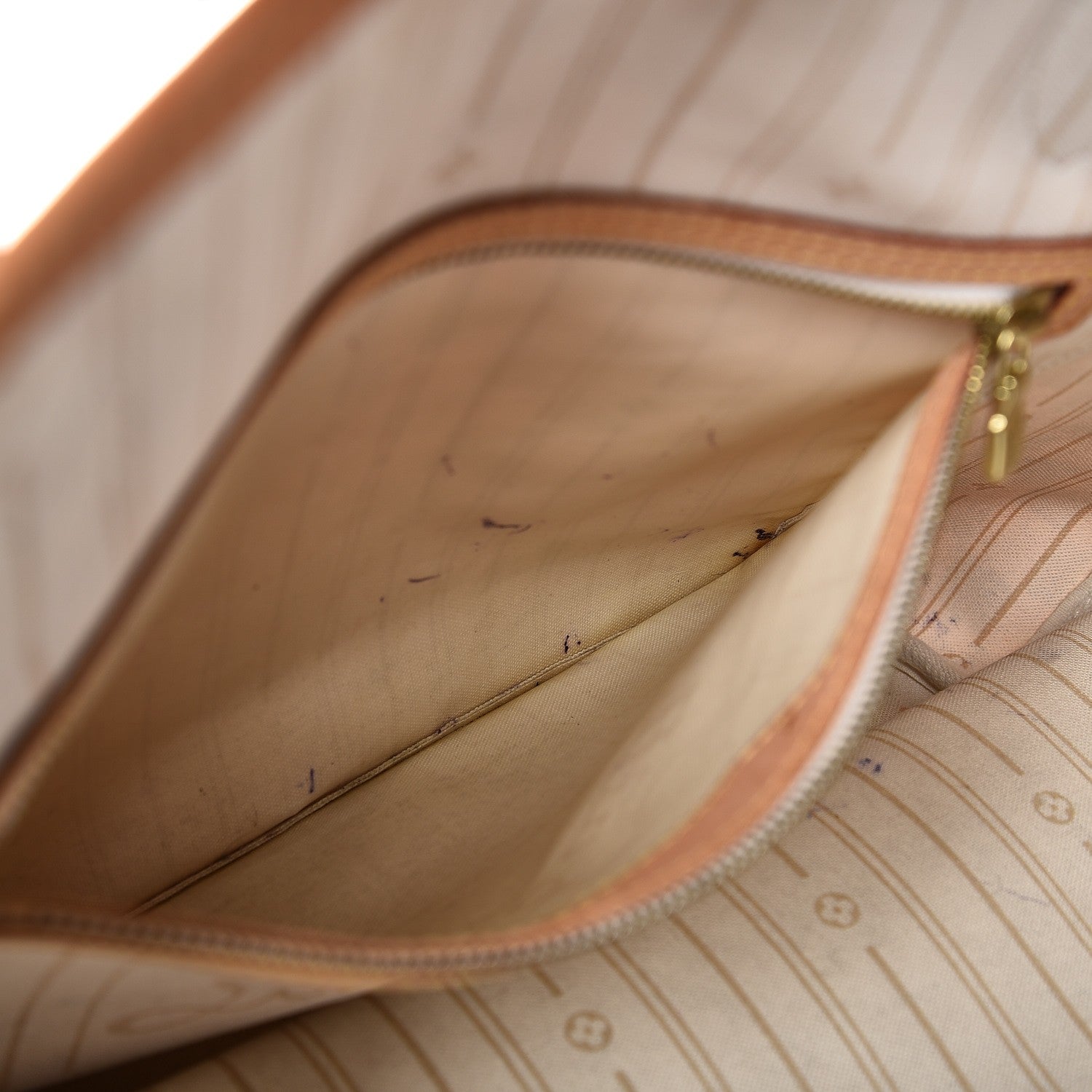 Louis Vuitton Damier Azur Neverfull MM 8 of 18