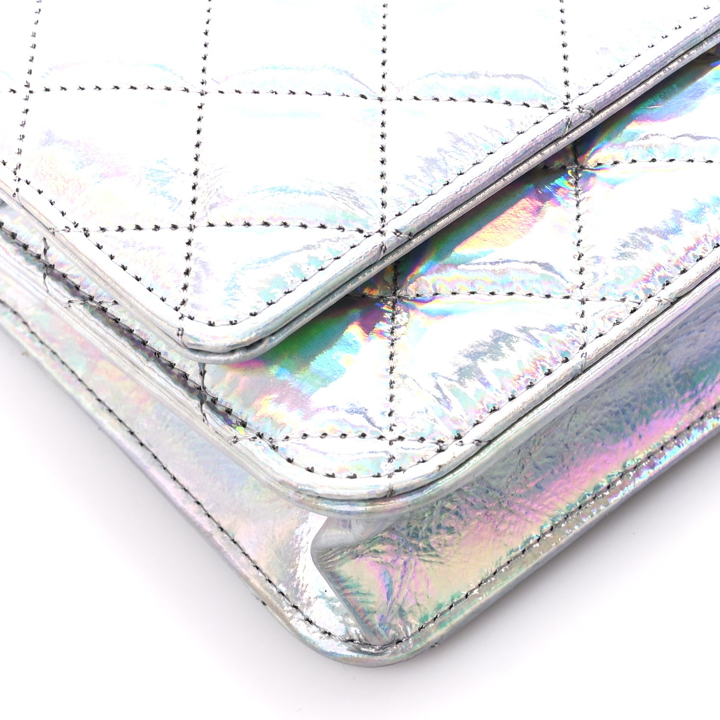 Iridescent Goatskin Quilted Wallet On Chain WOC Silver