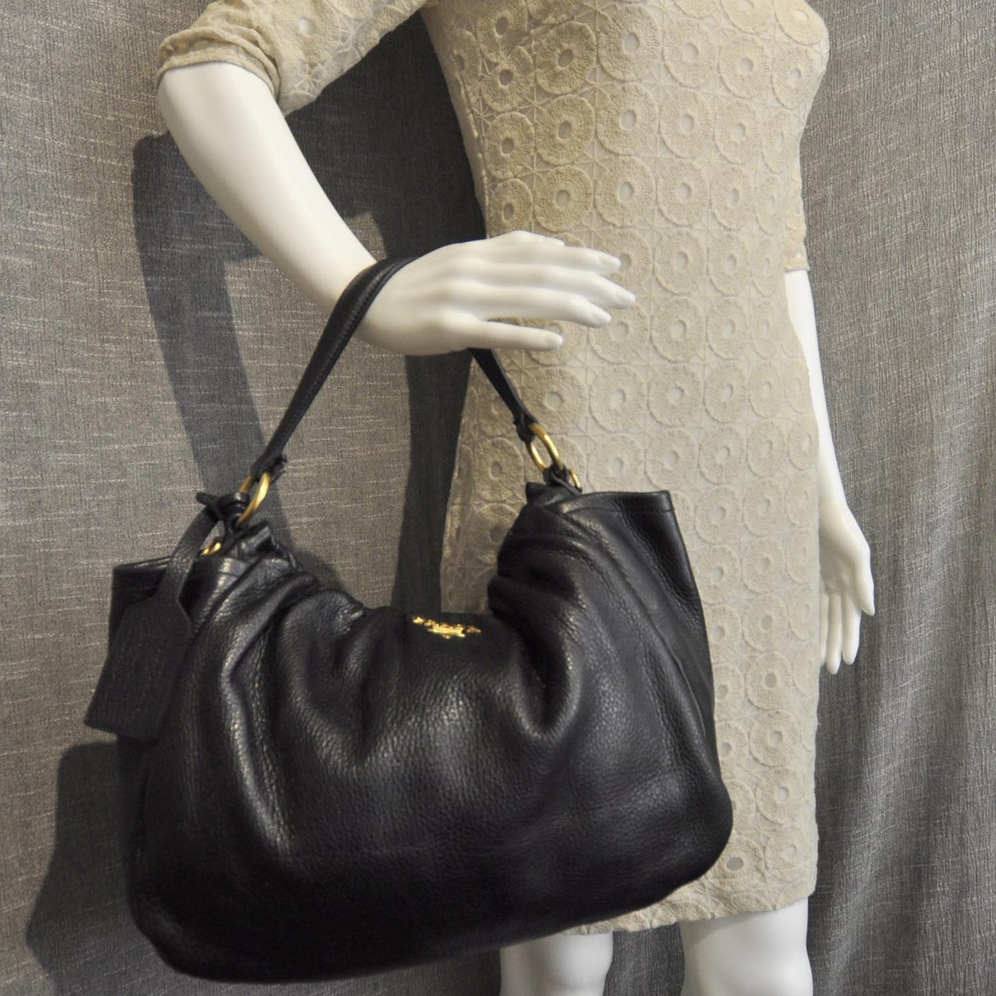 Cervo Deerskin Hobo Bag Nero Black