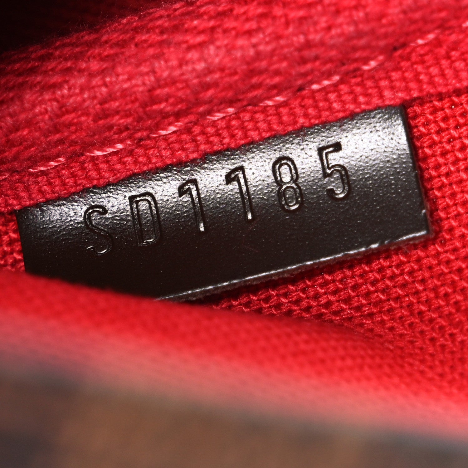 Louis Vuitton Damier Ebene Favorite MM 8 of 12