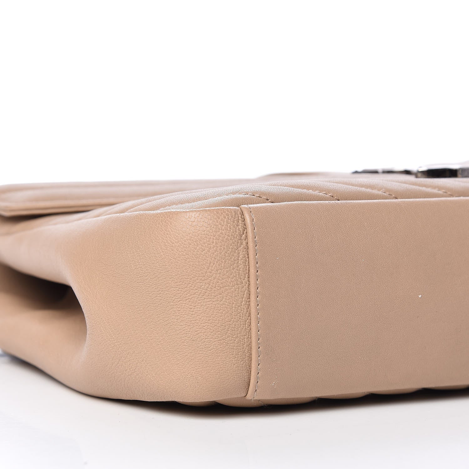 Saint Laurent Sheepskin Matelasse Chevron Monogram Large College Satchel Beige 6 of 12