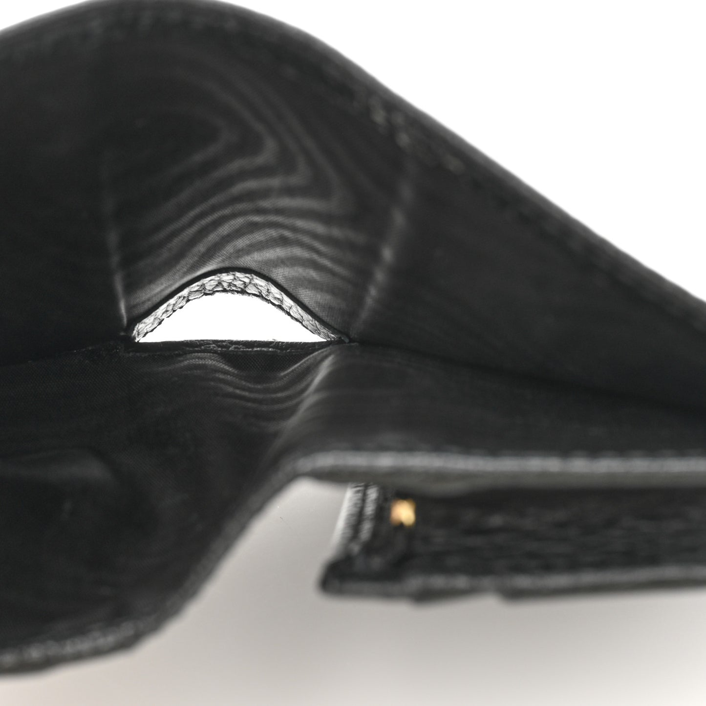 Pebbled Calfskin GG Marmont Card Case Black