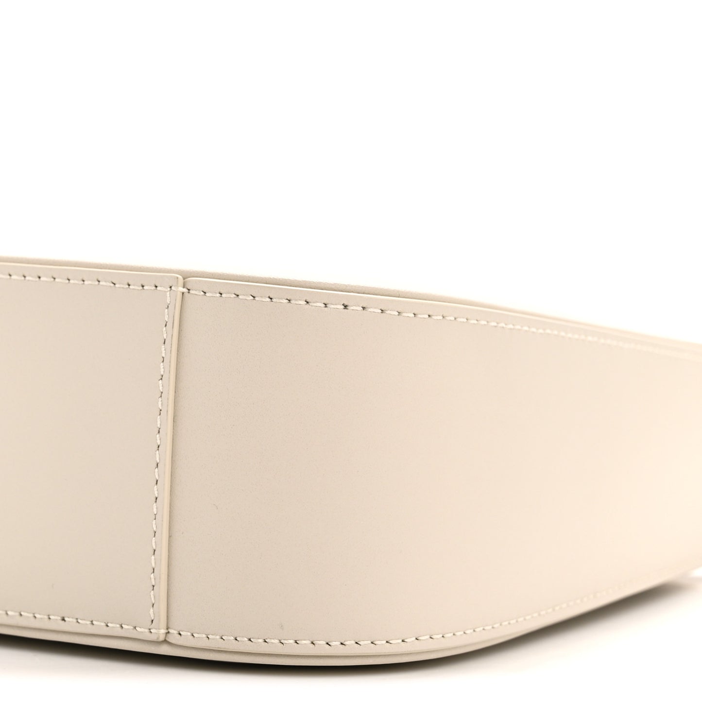 Smooth Calfskin Le 5 A 7 Hobo Crema Soft
