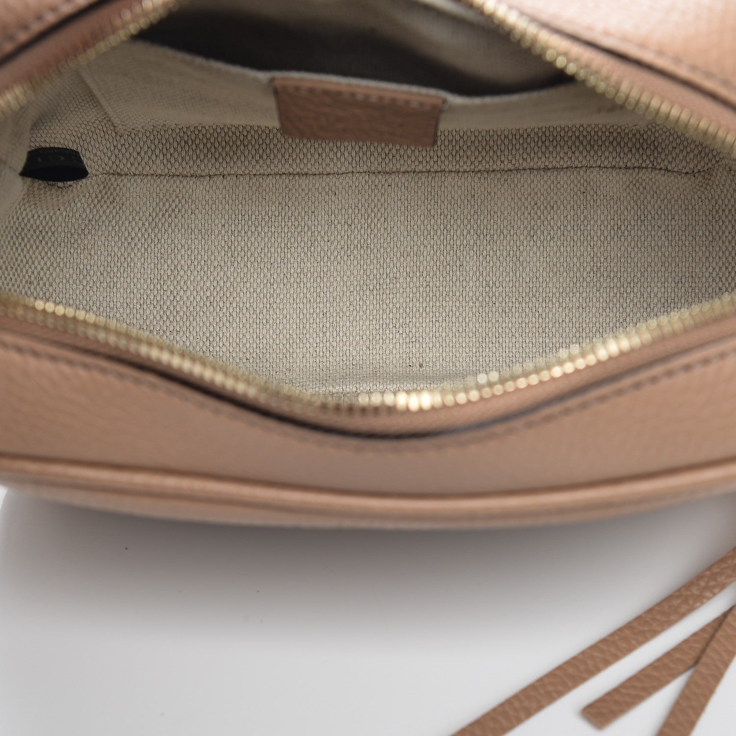 Gucci Pebbled Calfskin Small Soho Disco Bag Rose Beige 5 of 6