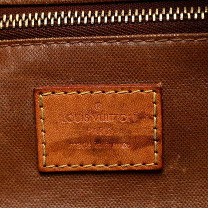 Louis Vuitton Monogram King Size Toiletry Bag 6 of 12