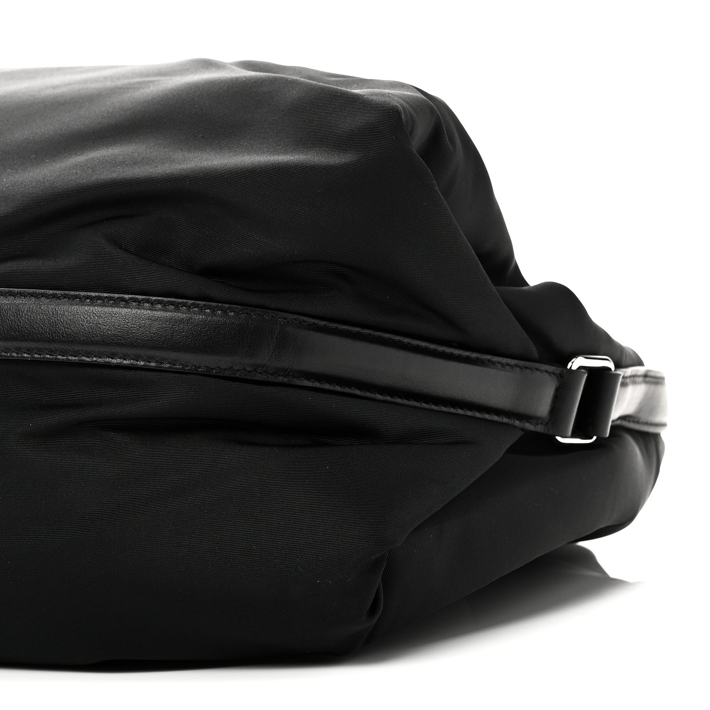 Nylon Medium Bundle Black White