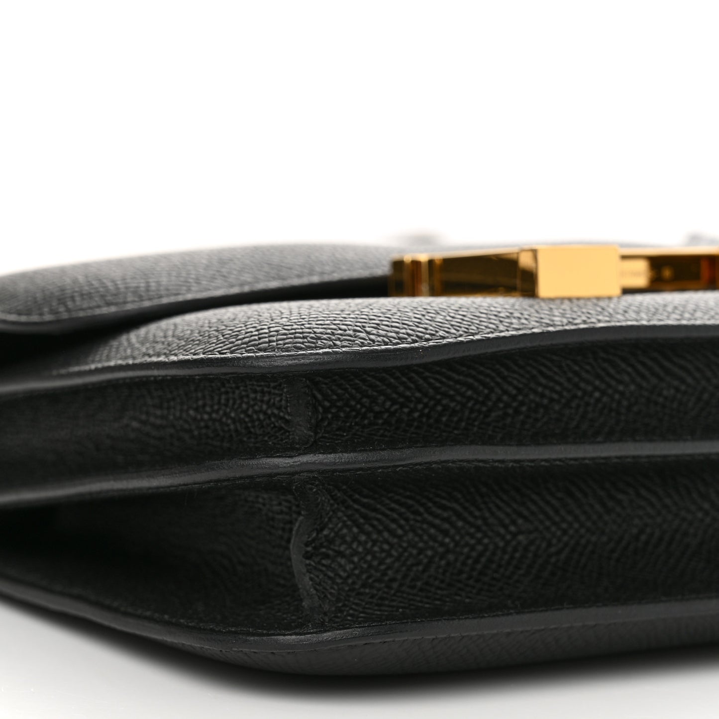 Epsom Constance 18 Black