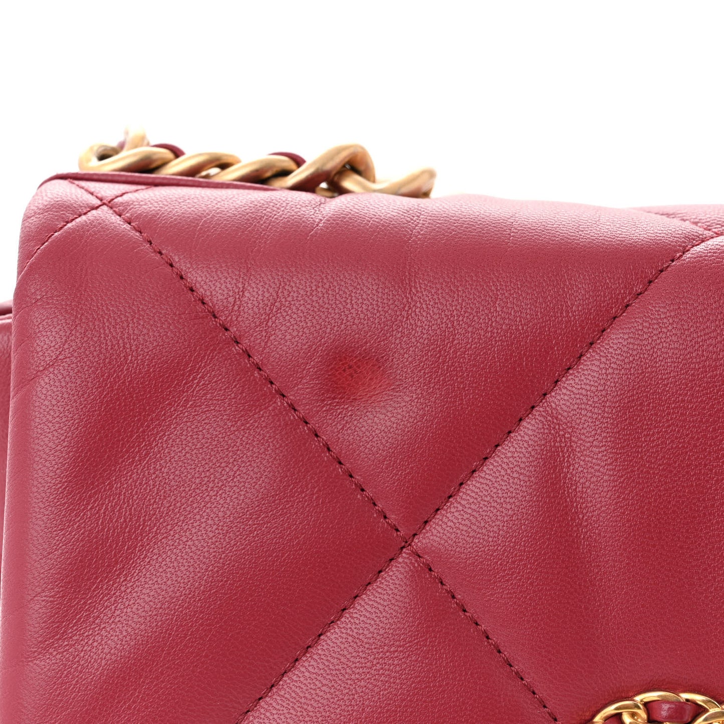 Goatskin Quilted Medium Chanel 19 Flap Red