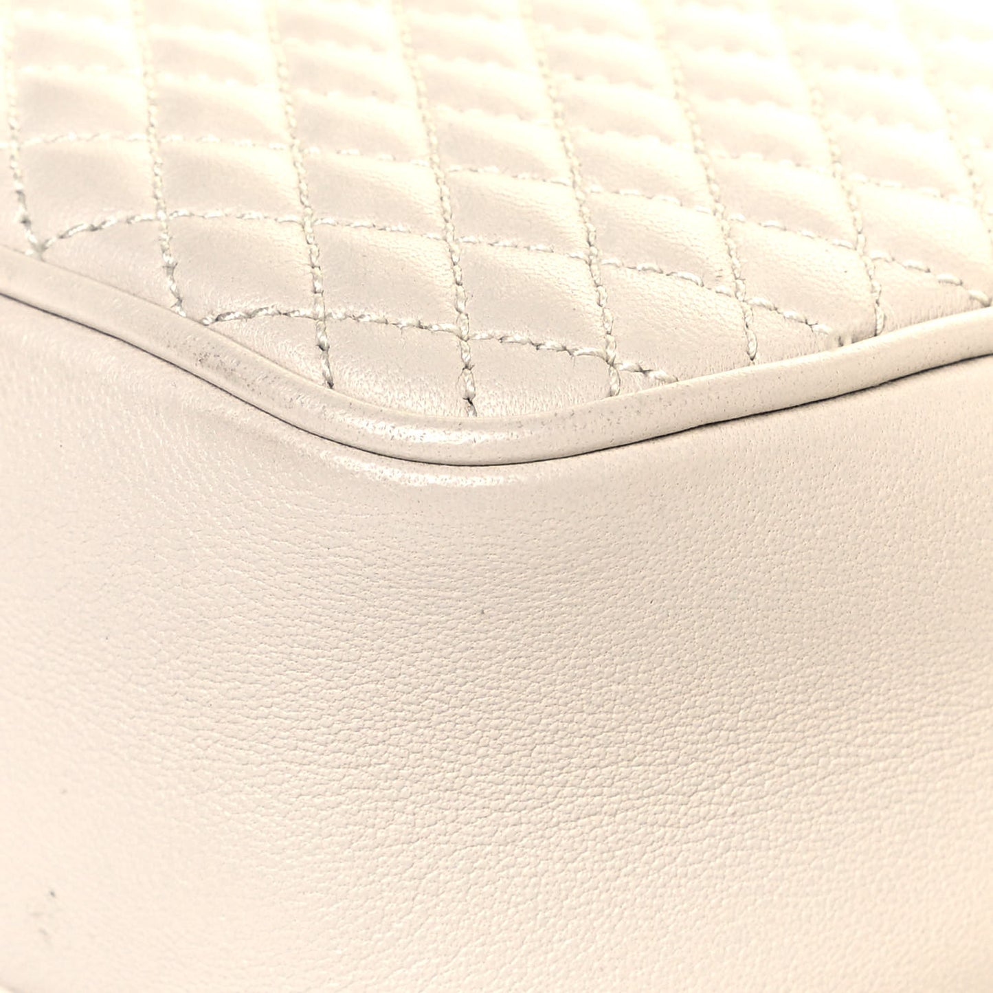 Lambskin Quilted Victoire Camera Bag Blanc Vintage