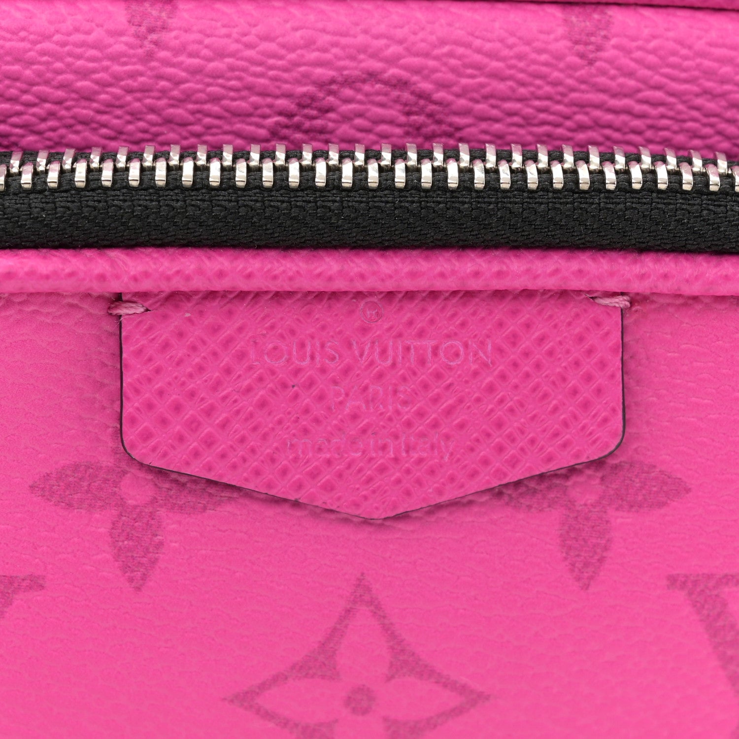Louis Vuitton Taigarama Outdoor Pouch Fuchsia 6 of 10