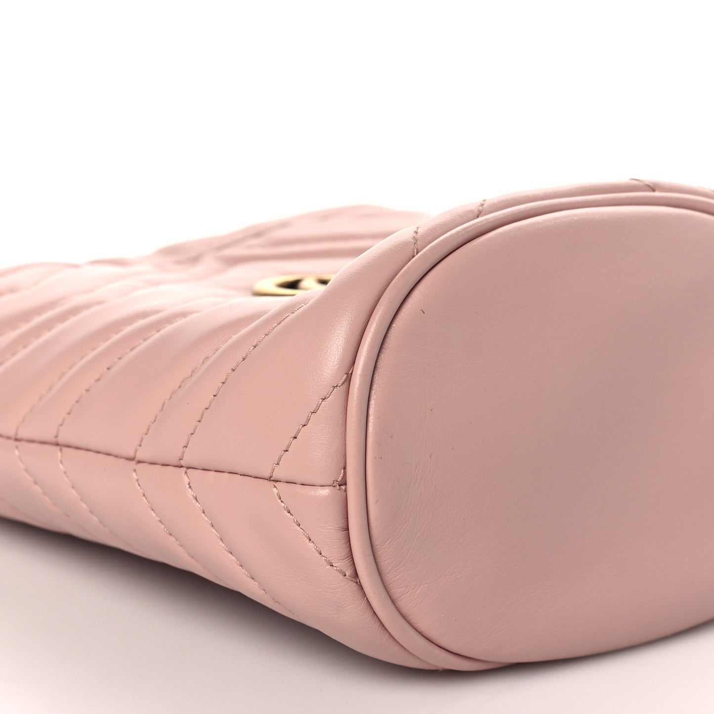 Calfskin Matelasse Mini GG Marmont 2.0 Bucket Bag Perfect Pink