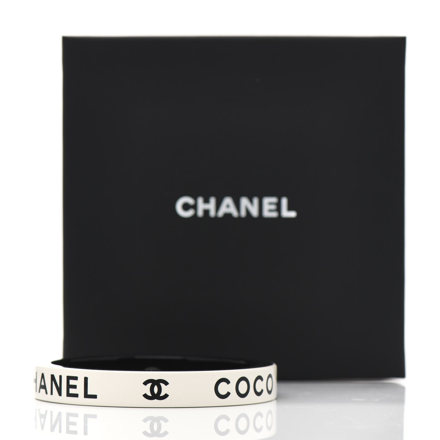Chanel Resin Logo Bangle Bracelet White Black 4 of 4