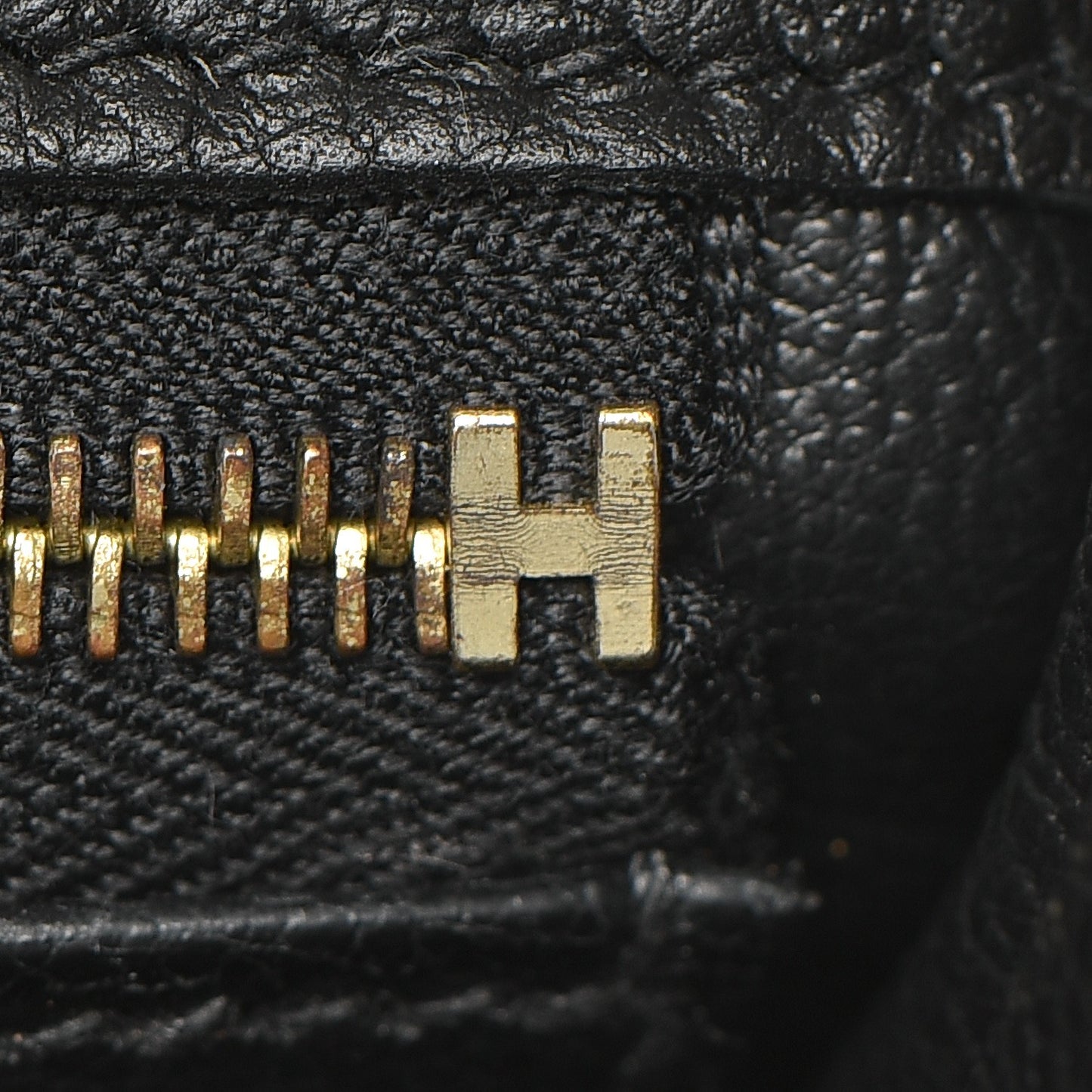 Togo Kelly Retourne 35 Black