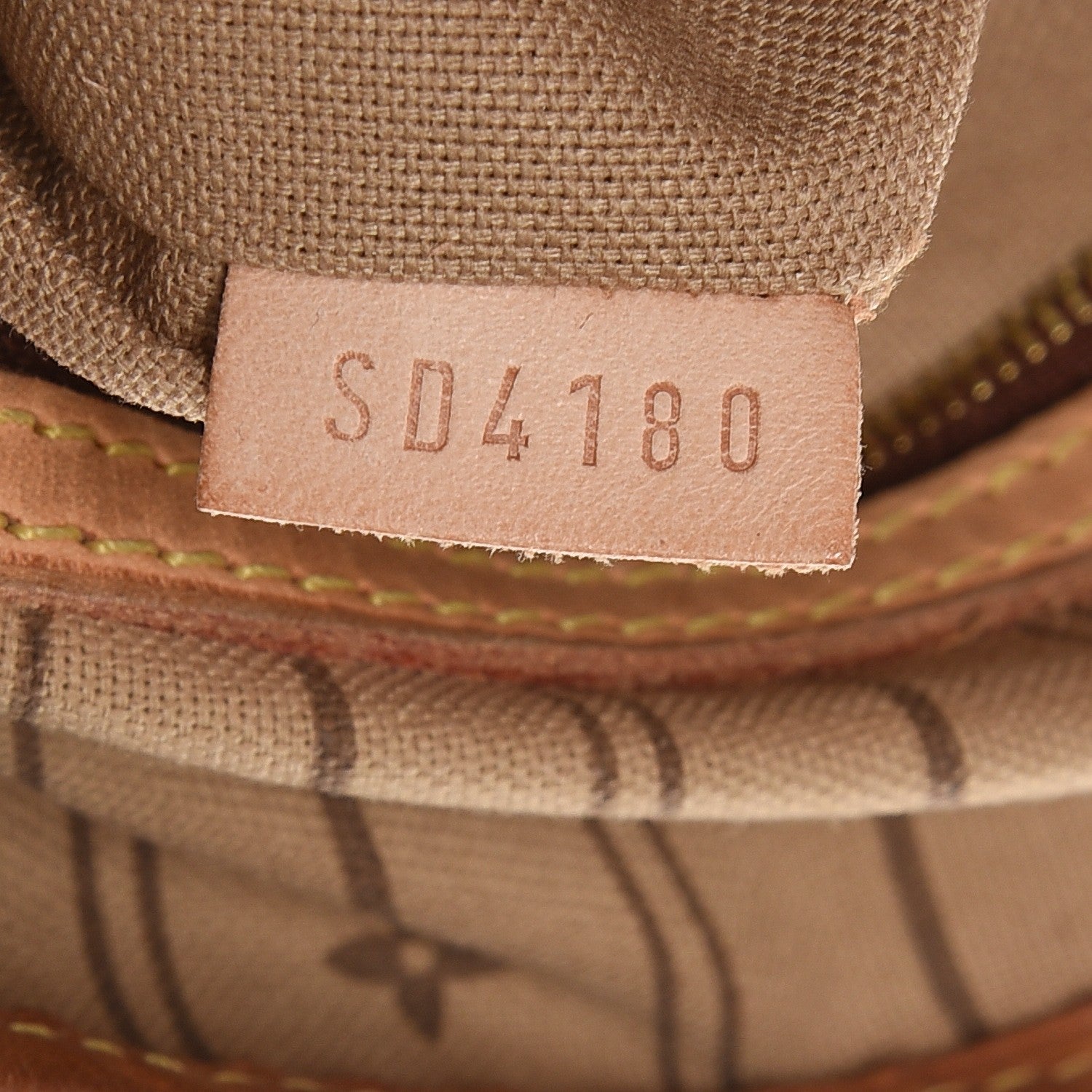 Louis Vuitton Monogram Delightful GM 7 of 21