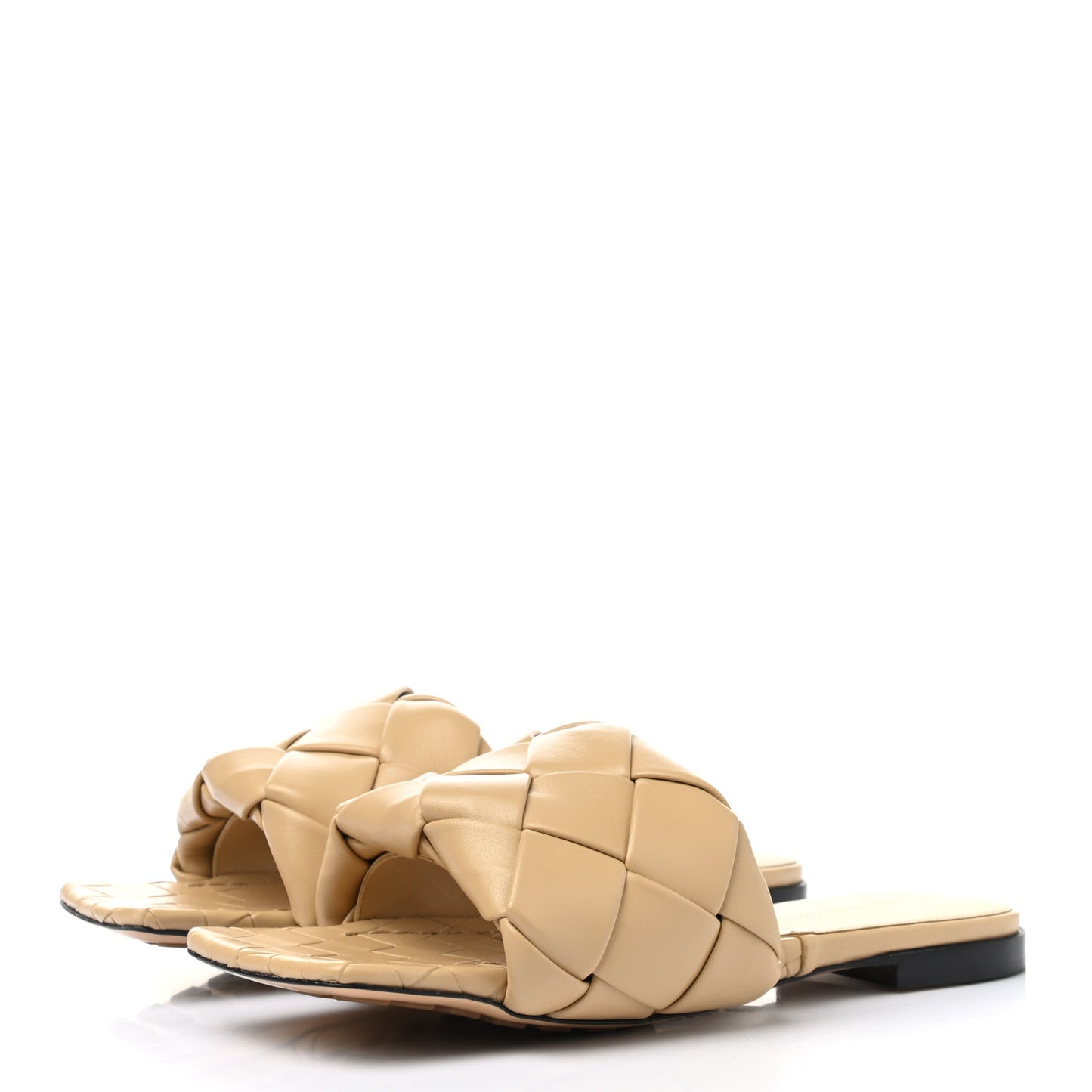 Nappa Maxi Intrecciato Lido Flat Sandals 38.5 Cane Sugar