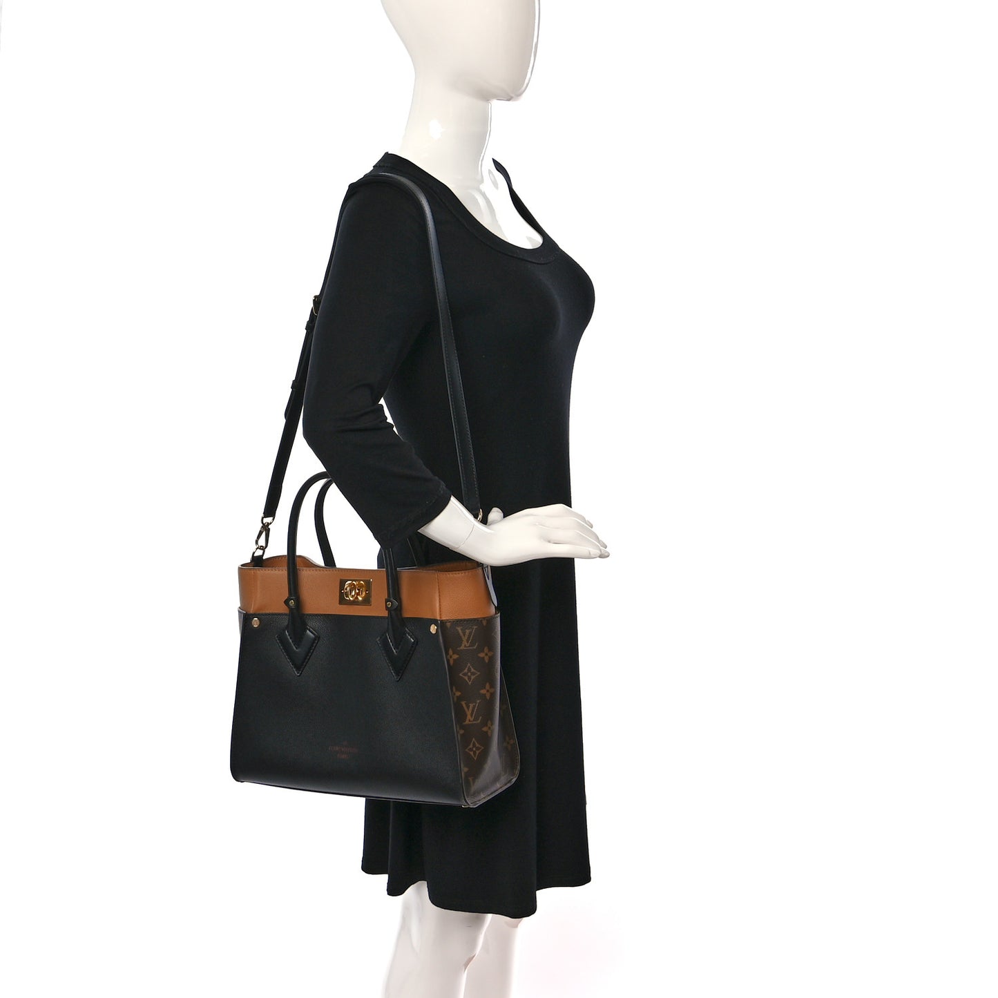 Calfskin Monogram On My Side Black