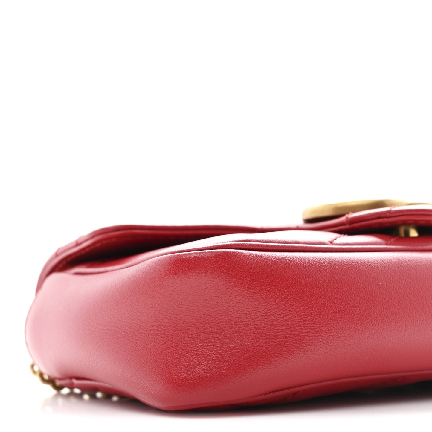Calfskin Matelasse Super Mini GG Marmont Shoulder Bag Hibiscus Red