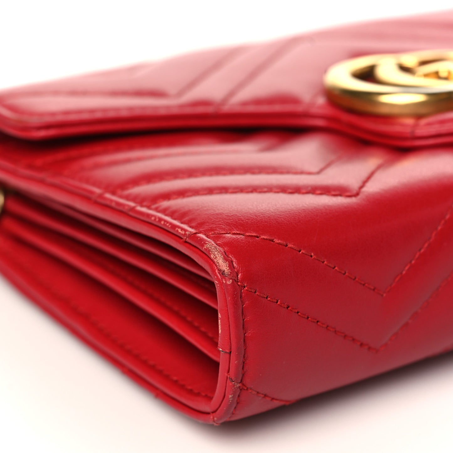 Calfskin Matelasse GG Marmont Chain Wallet Hibiscus Red