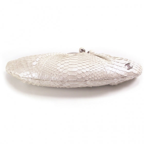 Python Kisslock Fan Clutch