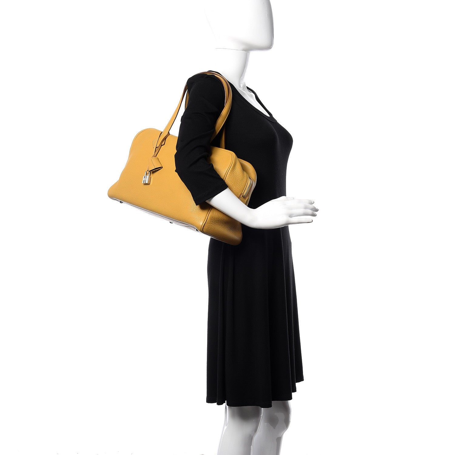 Hermes Taurillon Clemence Victoria II 35 Curry 2 of 12