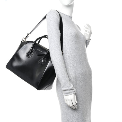 Givenchy Shiny Lord Calfskin Medium Antigona Black 2 of 20
