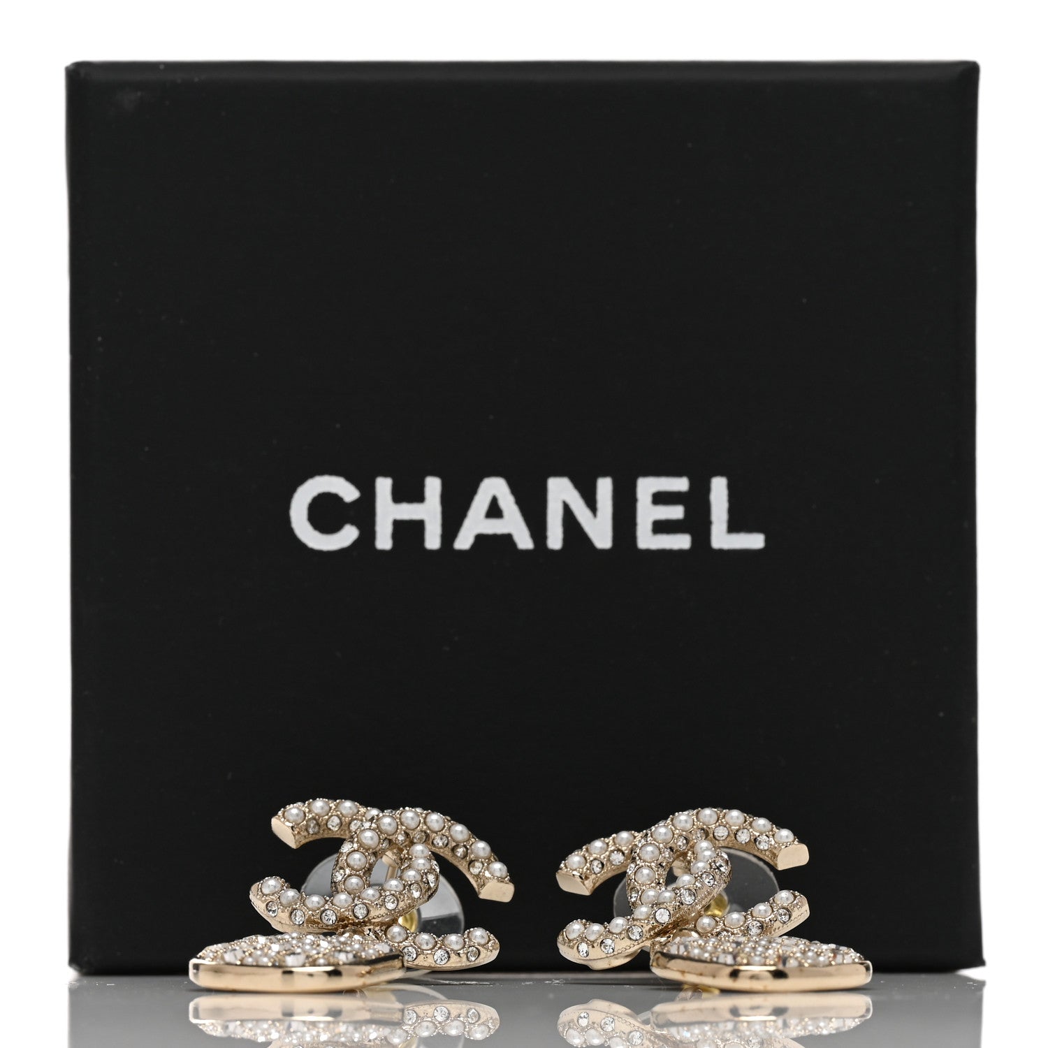 Chanel Pearl Baguette Crystal CC Drop Earrings Gold 5 of 5
