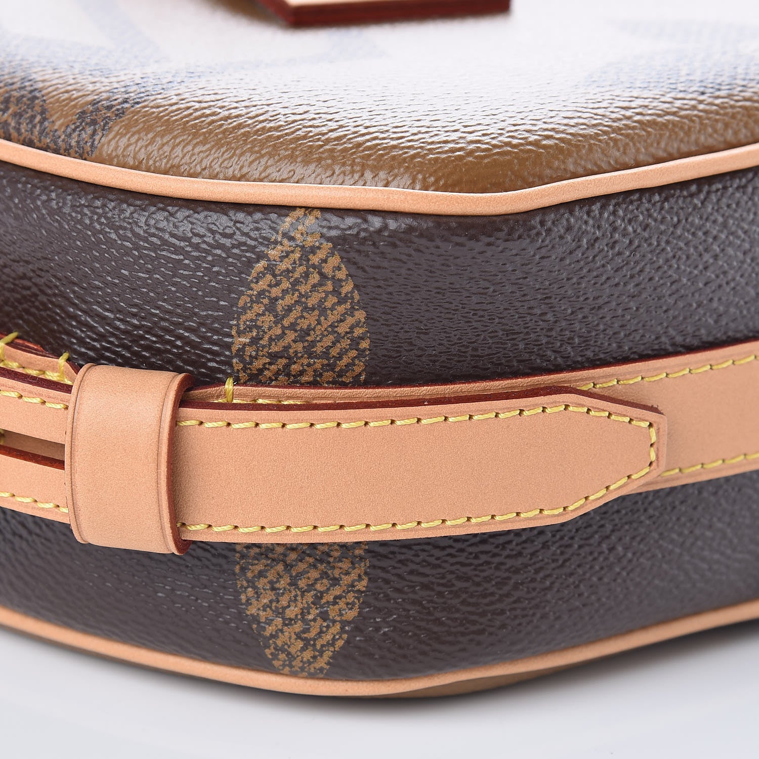 Louis Vuitton Reverse Monogram Giant Boite Chapeau Souple 7 of 9