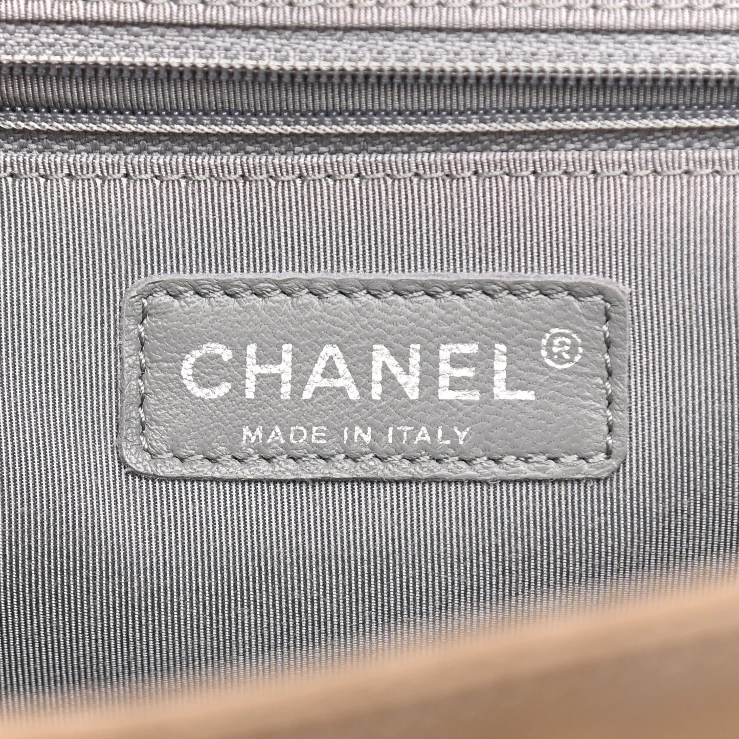 Washed Lambskin Quilted Medium Chain Around Messenger Taupe