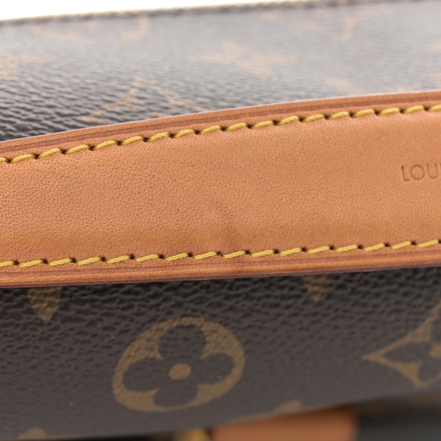 Louis Vuitton Monogram Pochette Metis 11 of 13