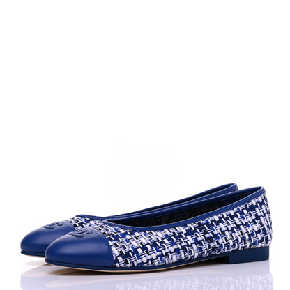 Chanel Tweed Lambskin CC Cap Toe Ballerina Flats 40 White Blue 3 of 9